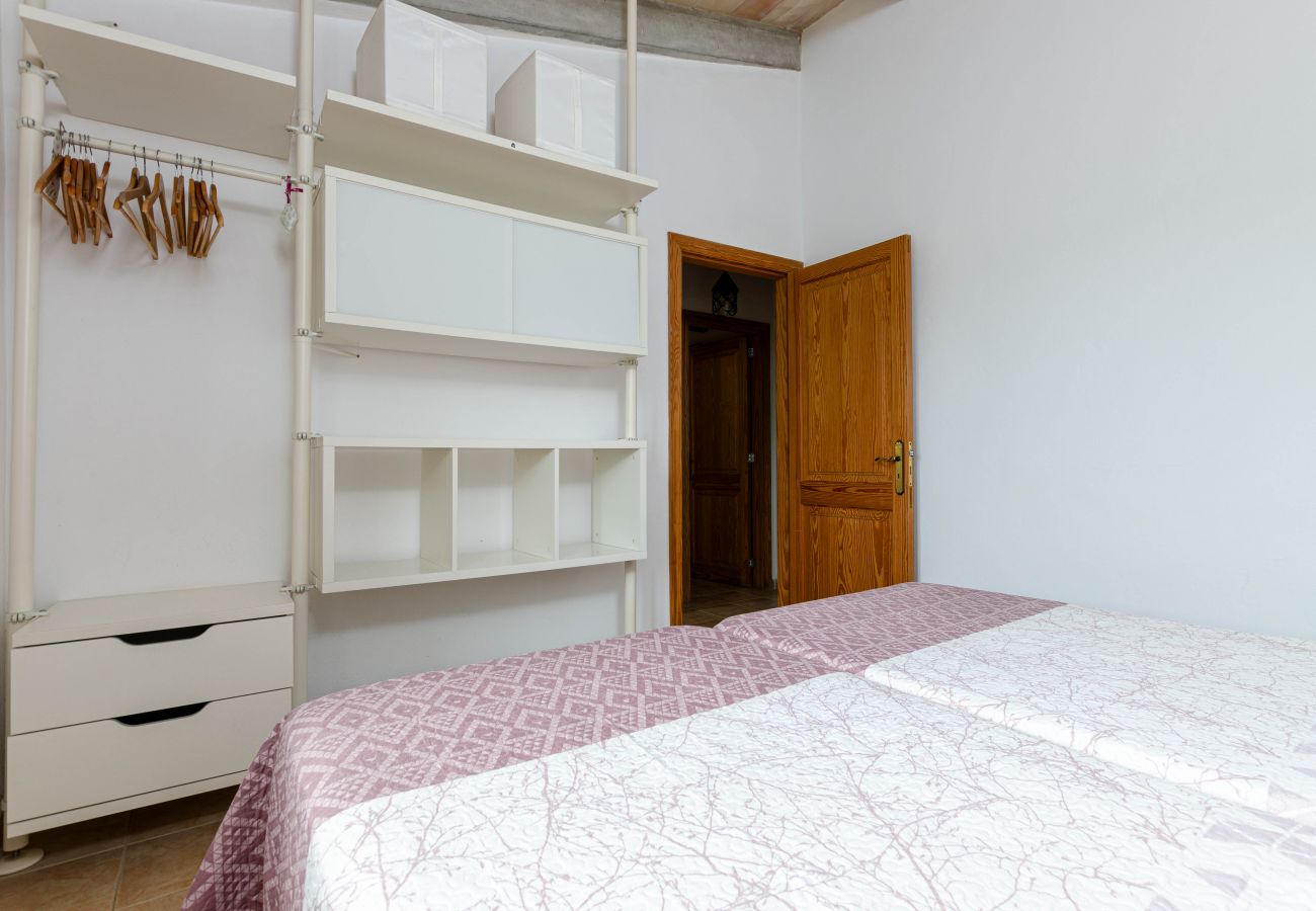 Villa in Buger - YourHouse Sa Sini, villa in a quiet area with private pool