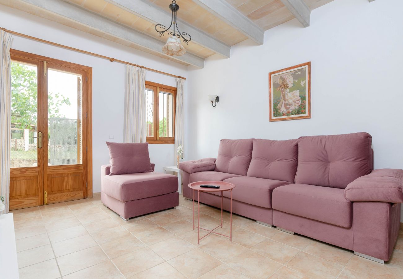 Villa in Buger - YourHouse Sa Sini, villa in a quiet area with private pool
