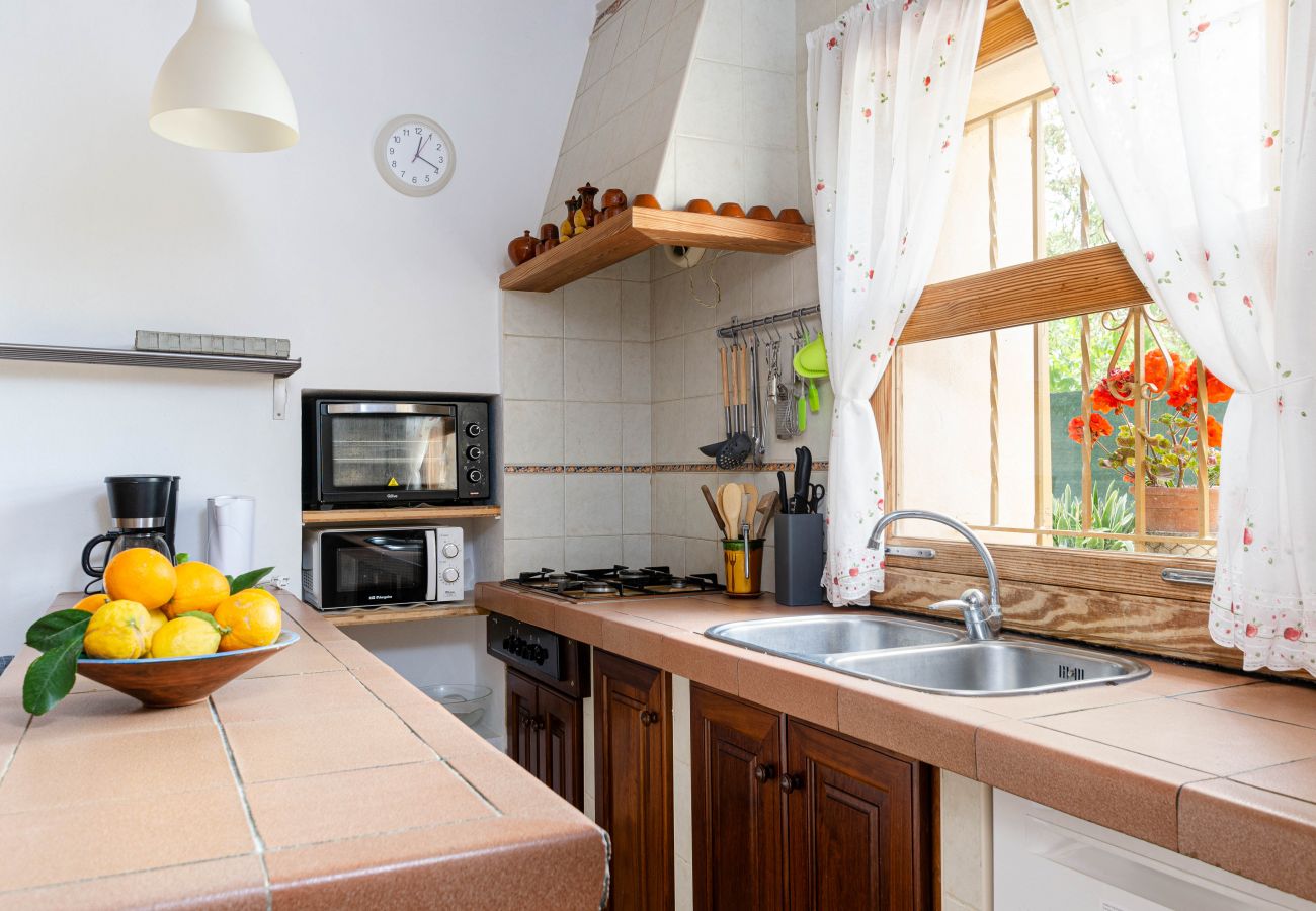 Villa in Buger - YourHouse Sa Sini, villa in a quiet area with private pool