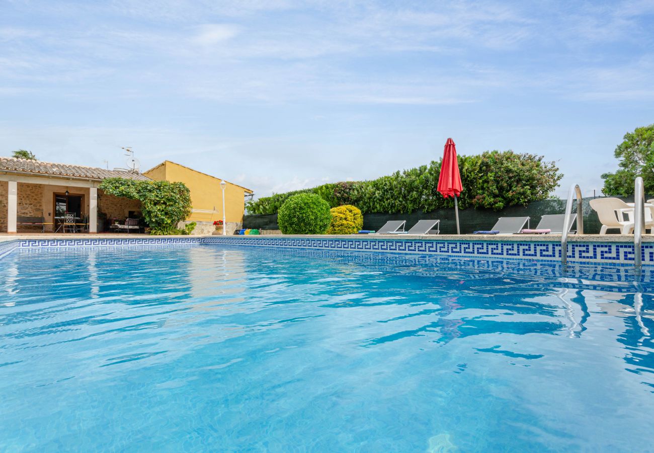 Villa in Buger - YourHouse Sa Sini, villa in a quiet area with private pool