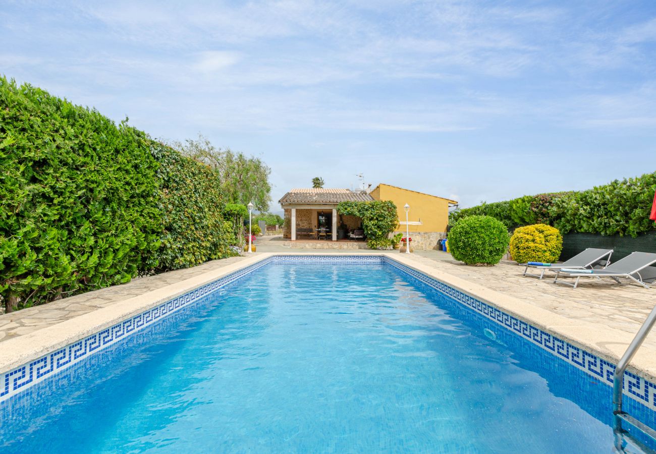 Villa in Buger - YourHouse Sa Sini, villa in a quiet area with private pool