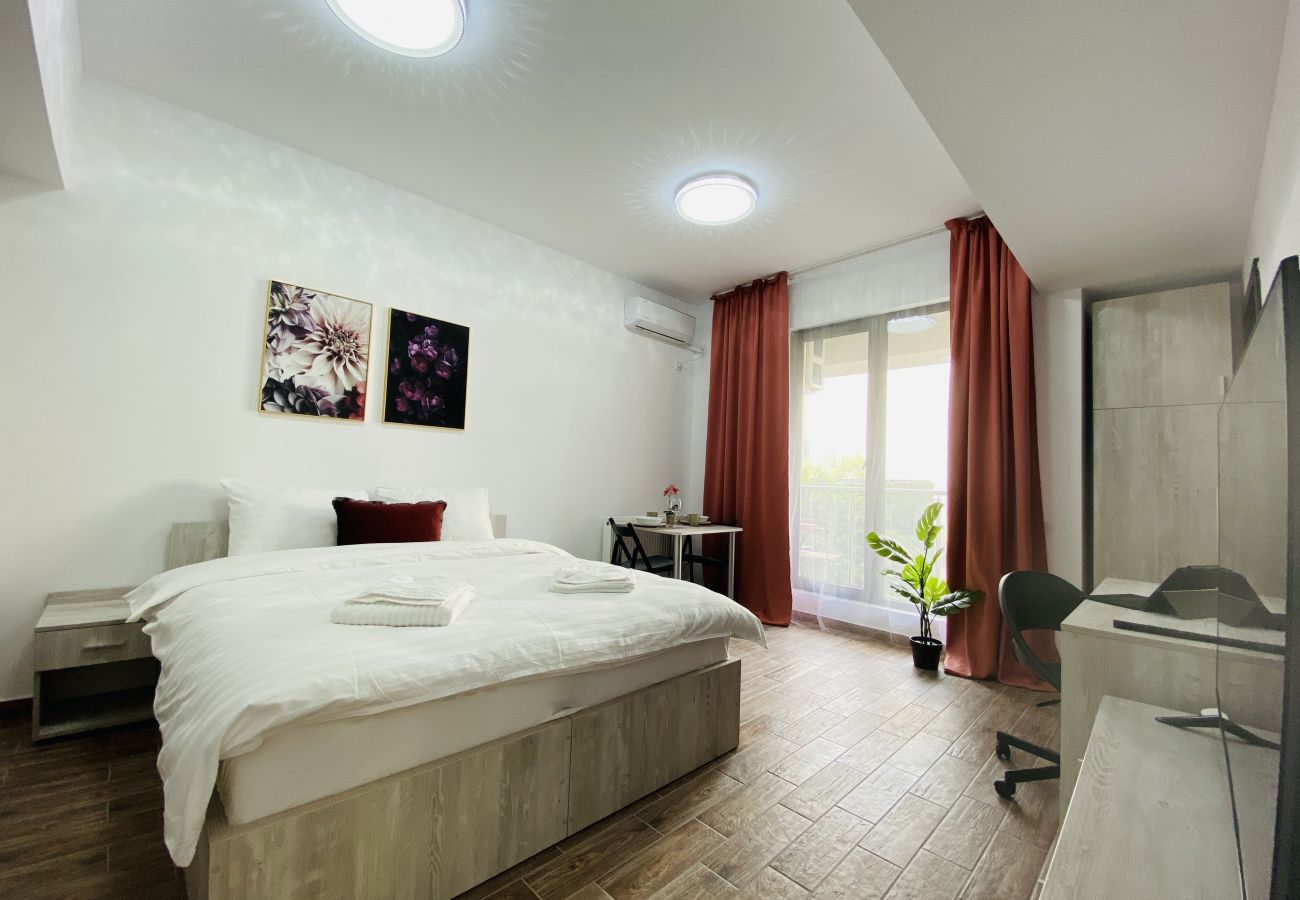 Studio in Bucharest - Charming Studio  with Balcony