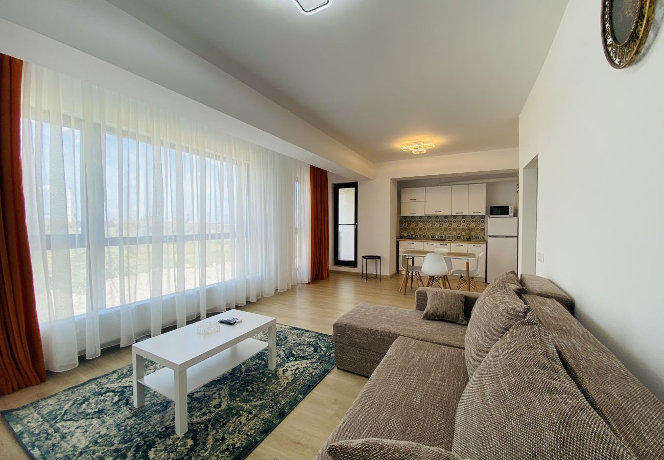 Apartment in Mamaia Nord - Alezzi Yaht Apartment with Sea View Near the Beach 
