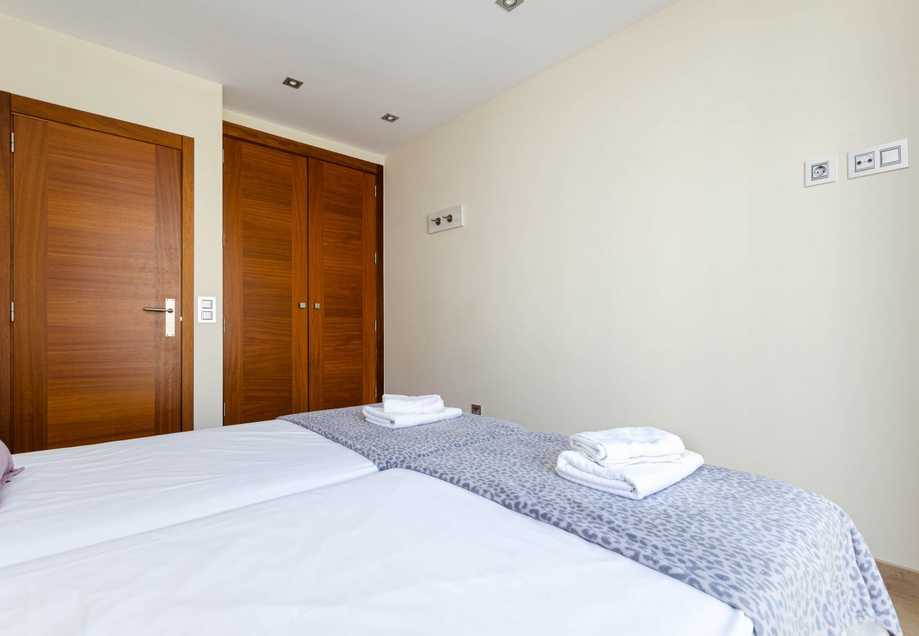 Townhouse in Can Picafort - YourHouse Juan, modern chalet in Majorca north 