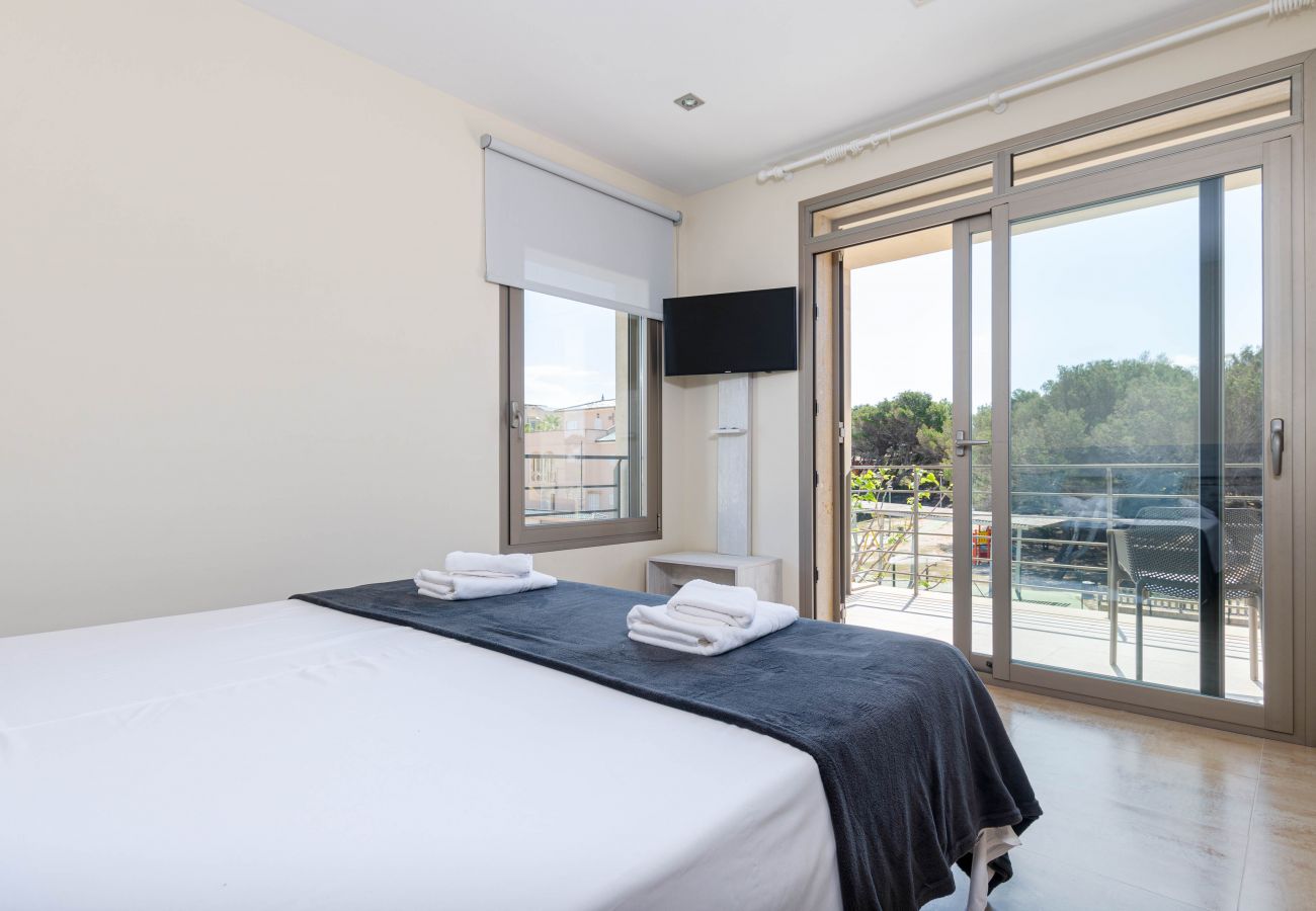 Townhouse in Can Picafort - YourHouse Juan, modern chalet in Majorca north 
