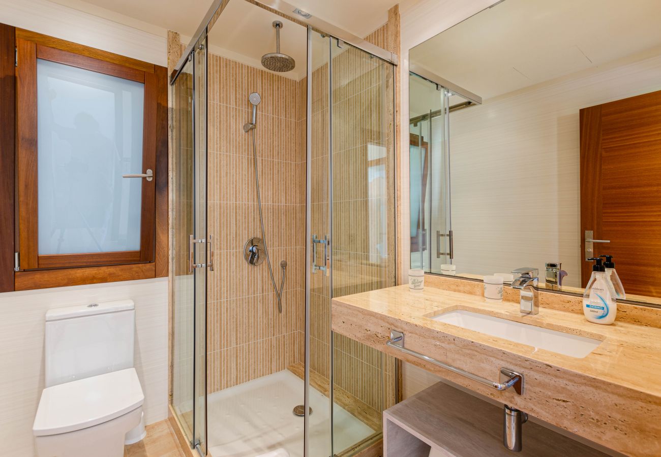 Townhouse in Can Picafort - YourHouse Juan, modern chalet in Majorca north 