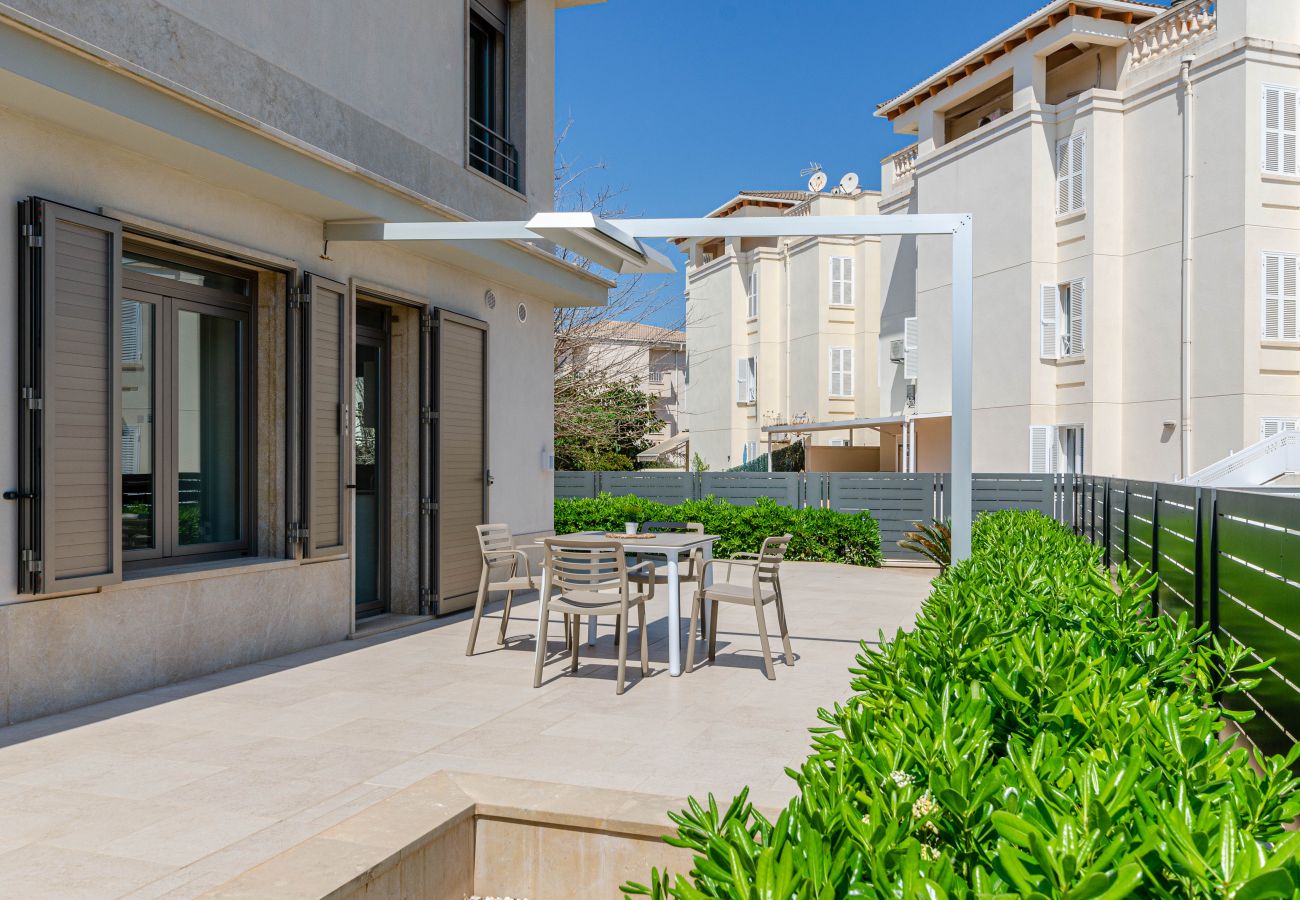 Townhouse in Can Picafort - YourHouse Juan, modern chalet in Majorca north 