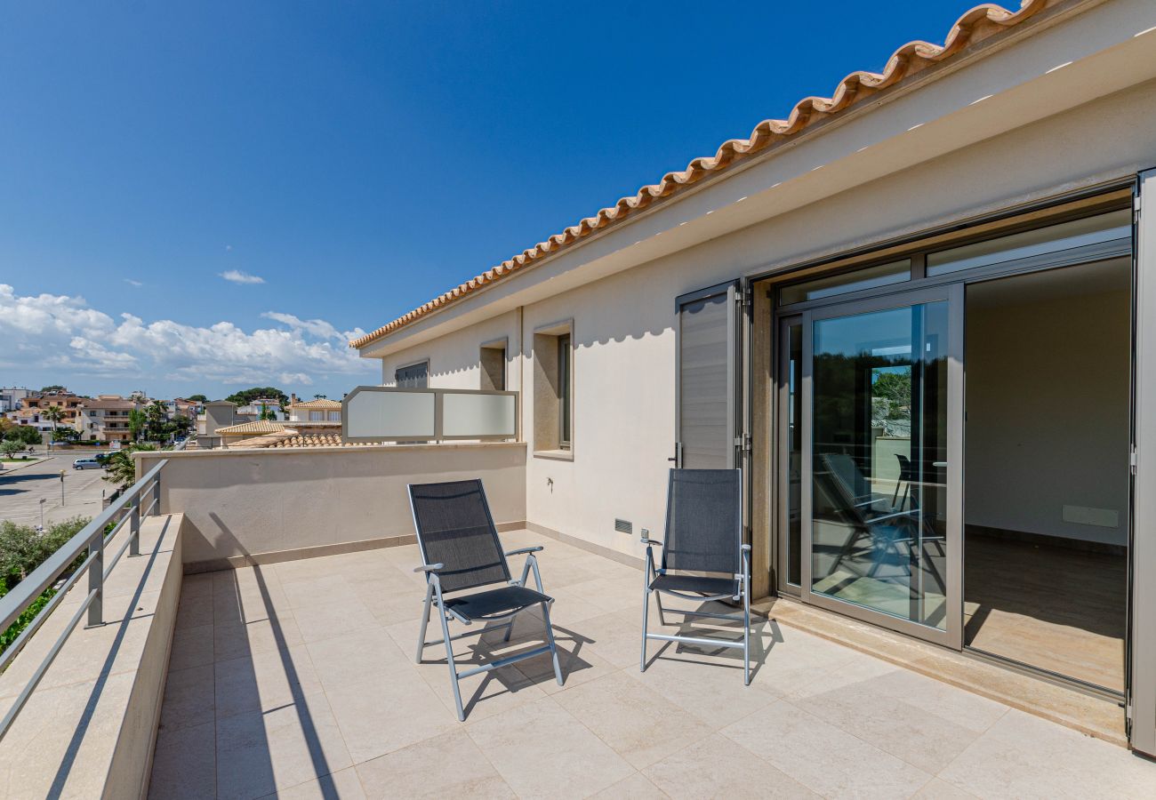 Townhouse in Can Picafort - YourHouse Juan, modern chalet in Majorca north 
