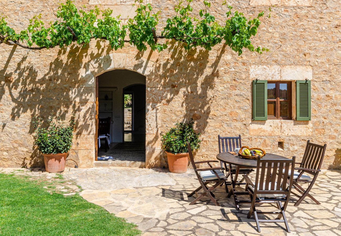 Villa in Felanitx - Villa for 8 guests with pool and barbecue, YourHouse Son Punta