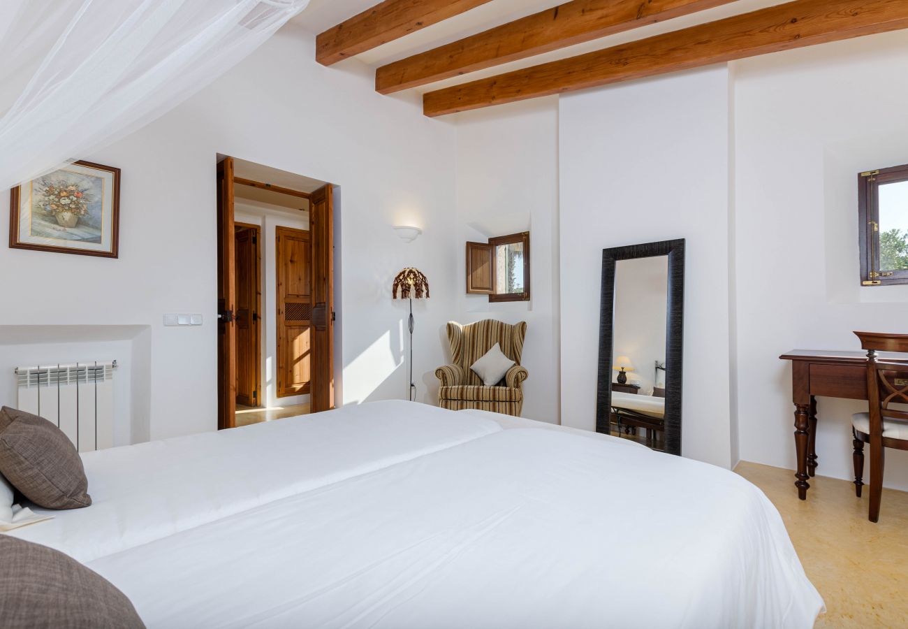 Villa in Felanitx - Villa for 8 guests with pool and barbecue, YourHouse Son Punta