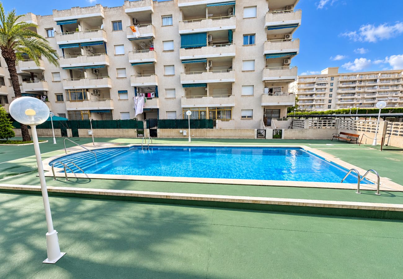 Apartment in La Pineda - LA PINEDA HOLIDAY APARTMENT by Priority Villas
