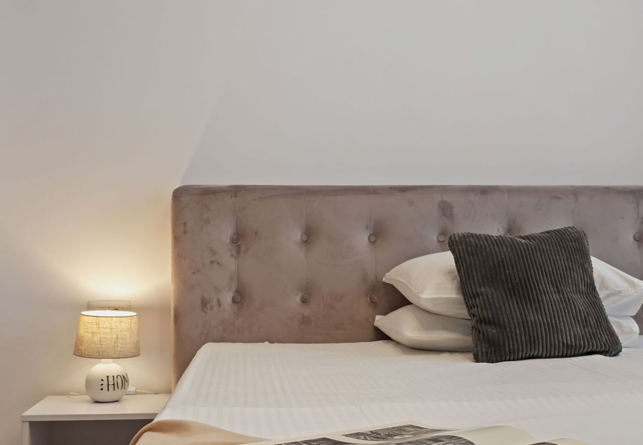 Apartment in Mamaia - The MoonLight Nest