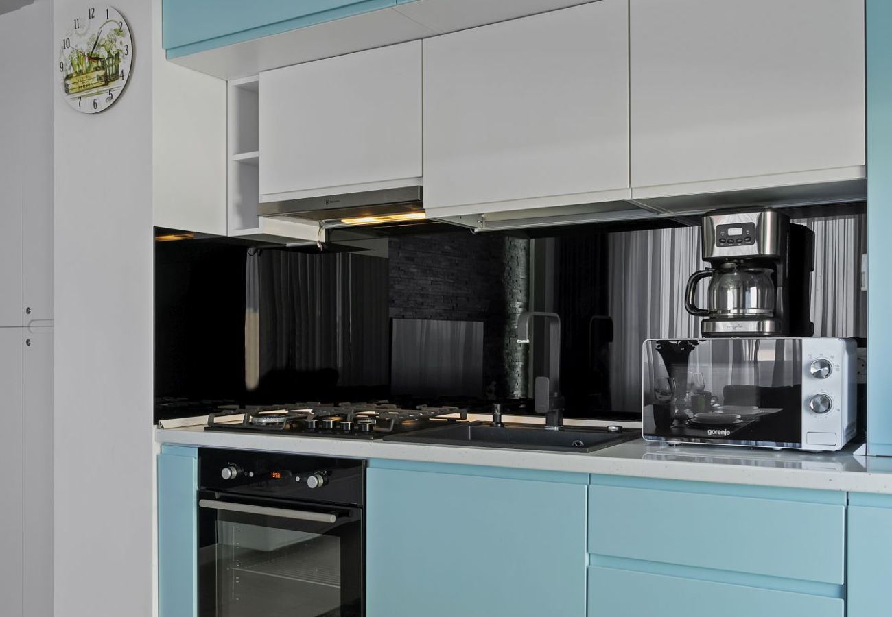 Apartment in Mamaia - The MoonLight Nest