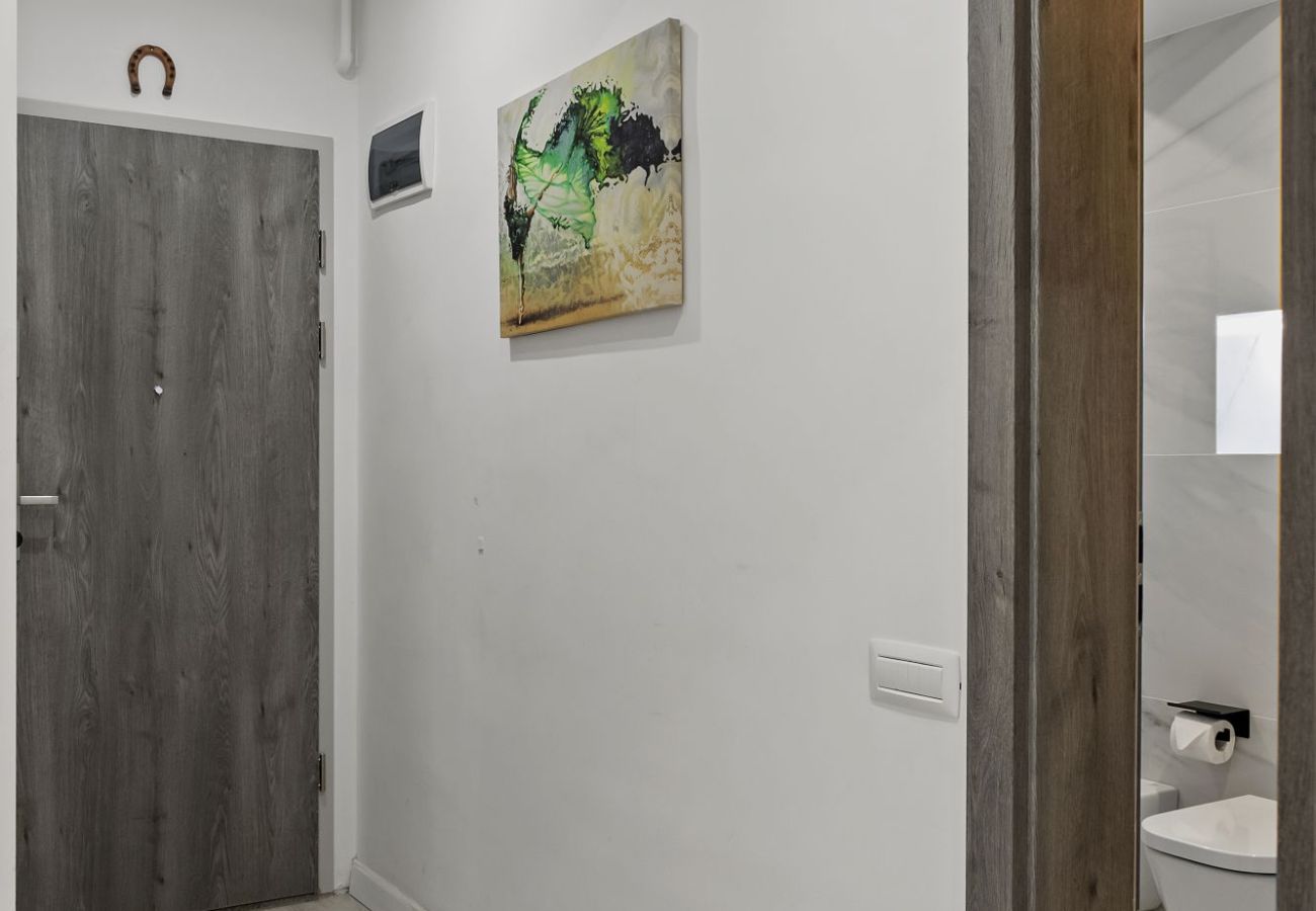Apartment in Mamaia - The MoonLight Nest