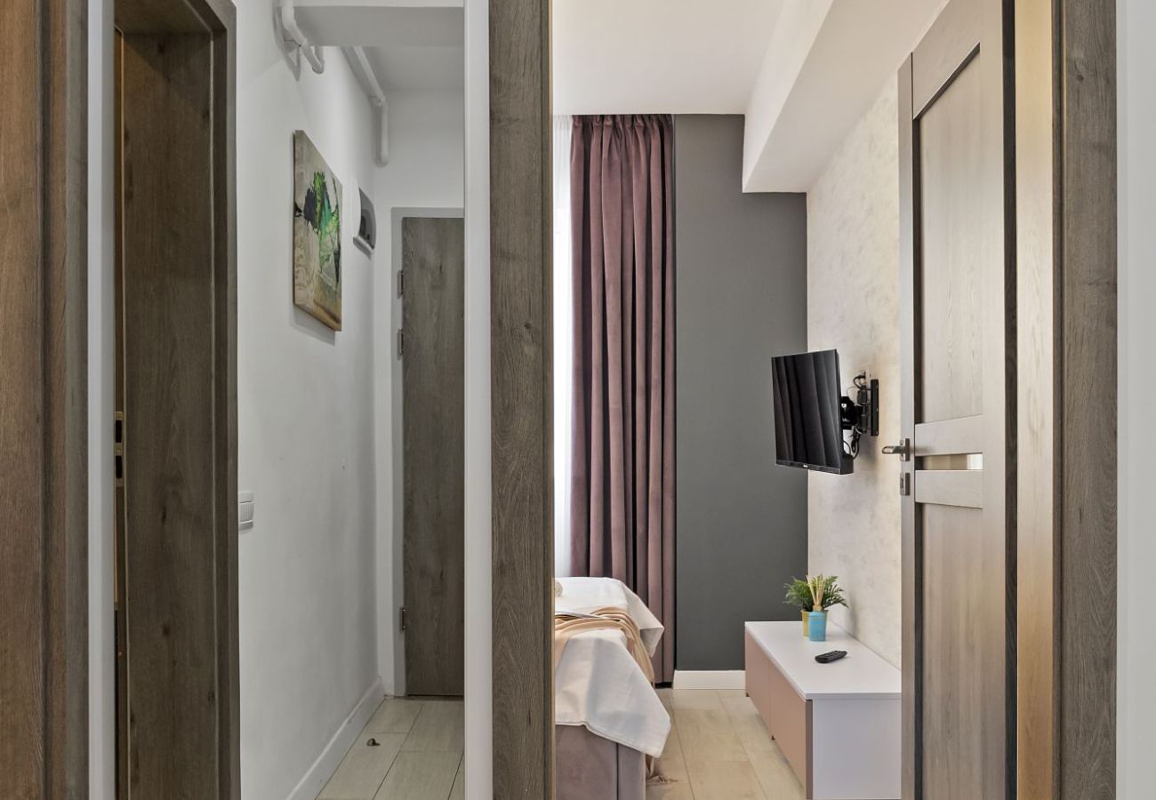 Apartment in Mamaia - The MoonLight Nest