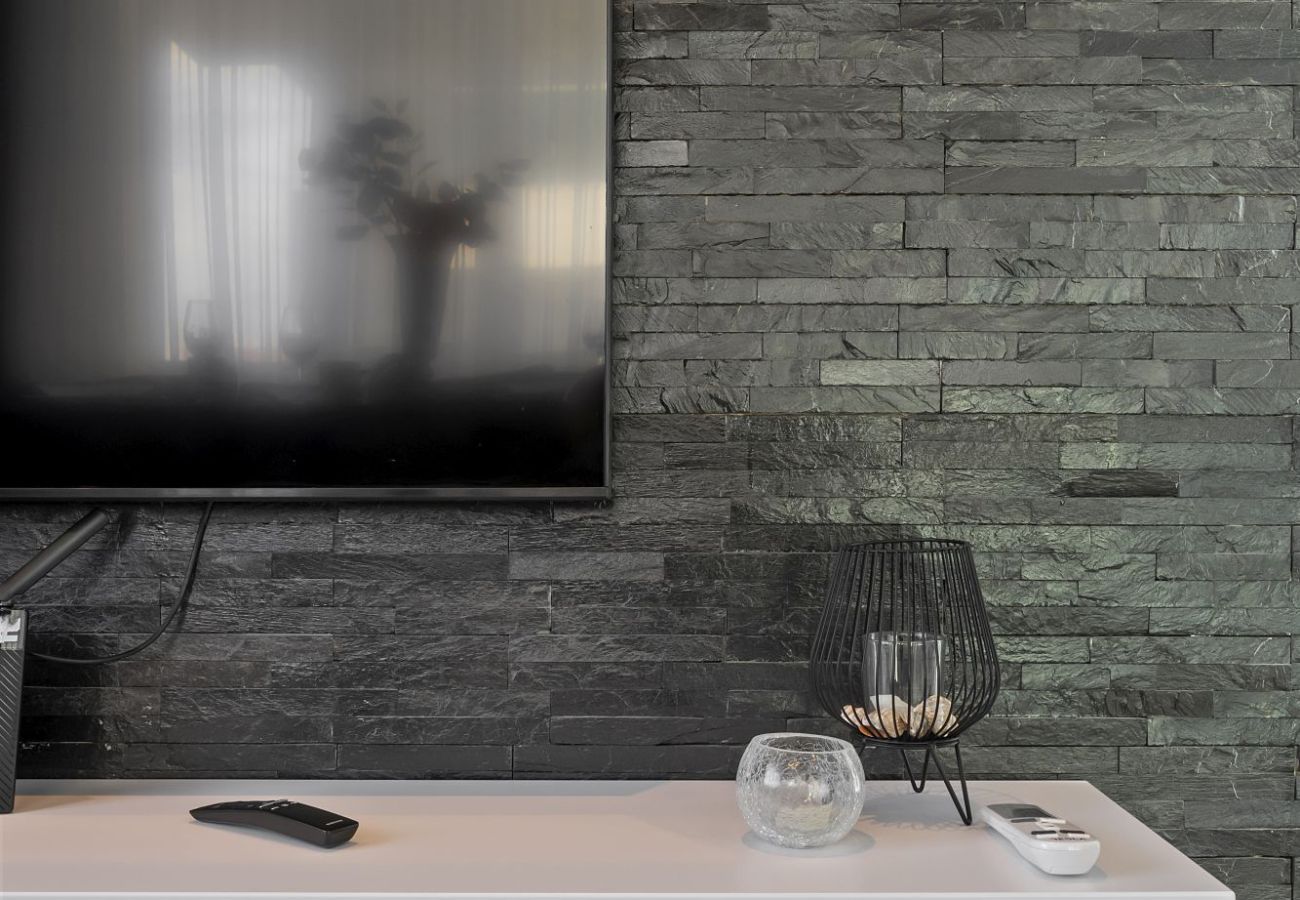Apartment in Mamaia - The MoonLight Nest