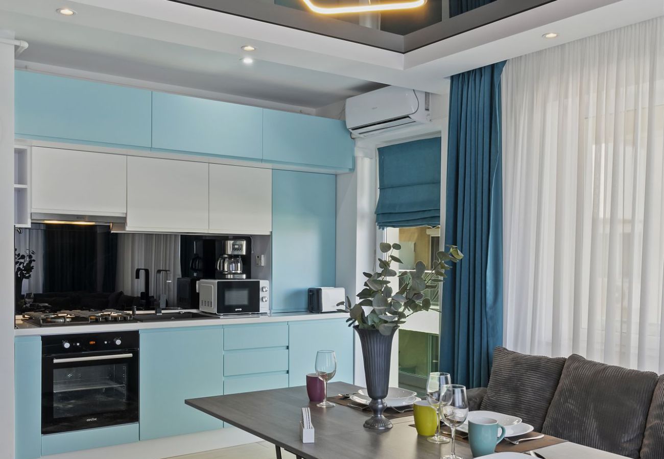 Apartment in Mamaia - The MoonLight Nest