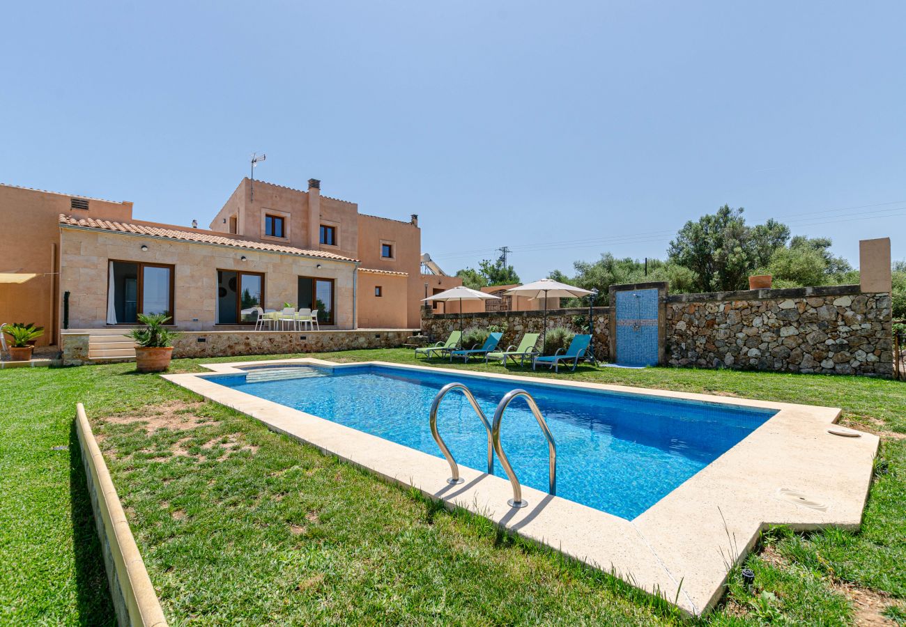 Villa in Muro - YourHouse Can Covetes, villa with private pool in Mallorca North