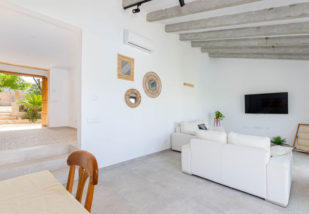 Villa in Muro - YourHouse Can Covetes, villa with private pool in Mallorca North