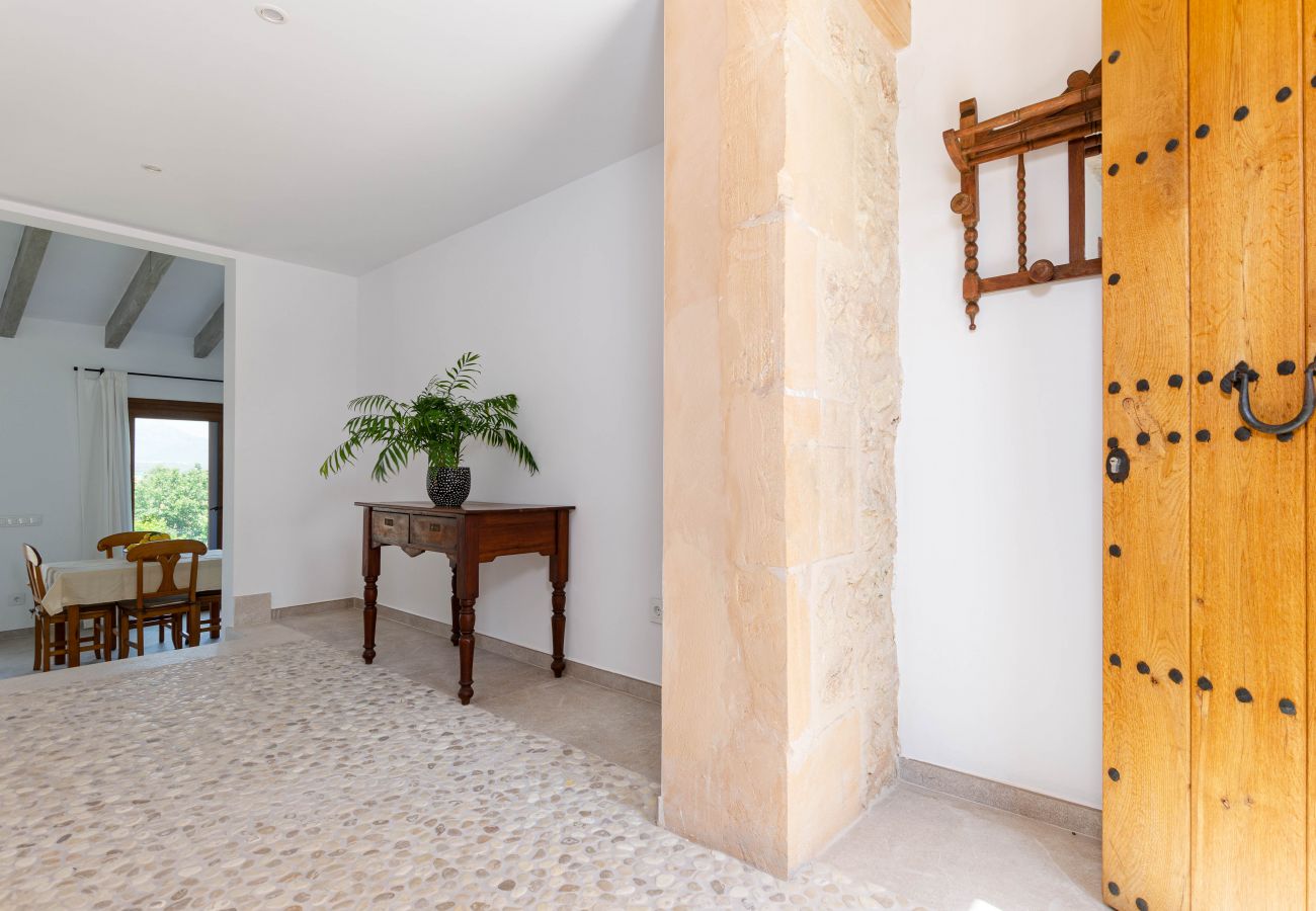 Villa in Muro - YourHouse Can Covetes, villa with private pool in Mallorca North