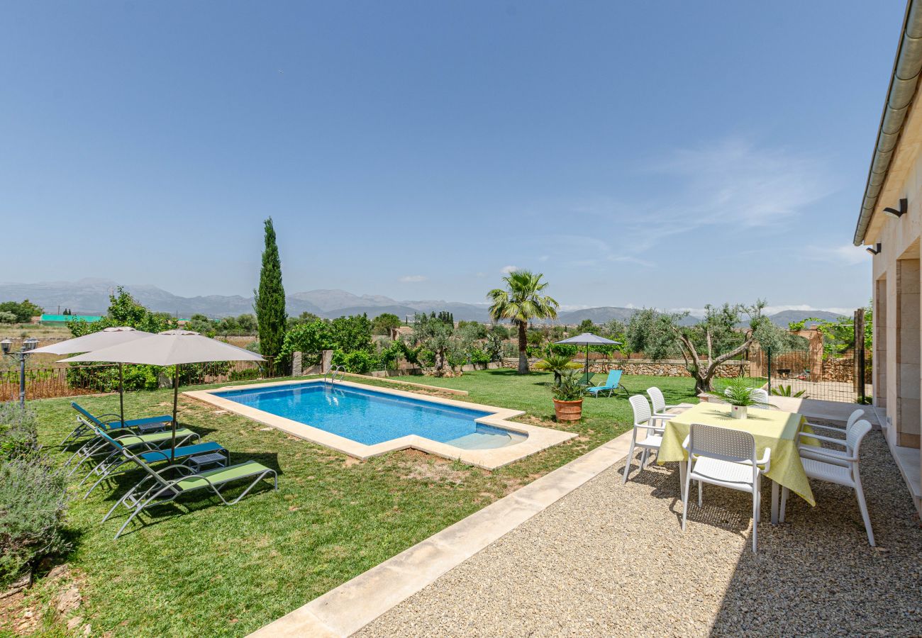 Villa in Muro - YourHouse Can Covetes, villa with private pool in Mallorca North