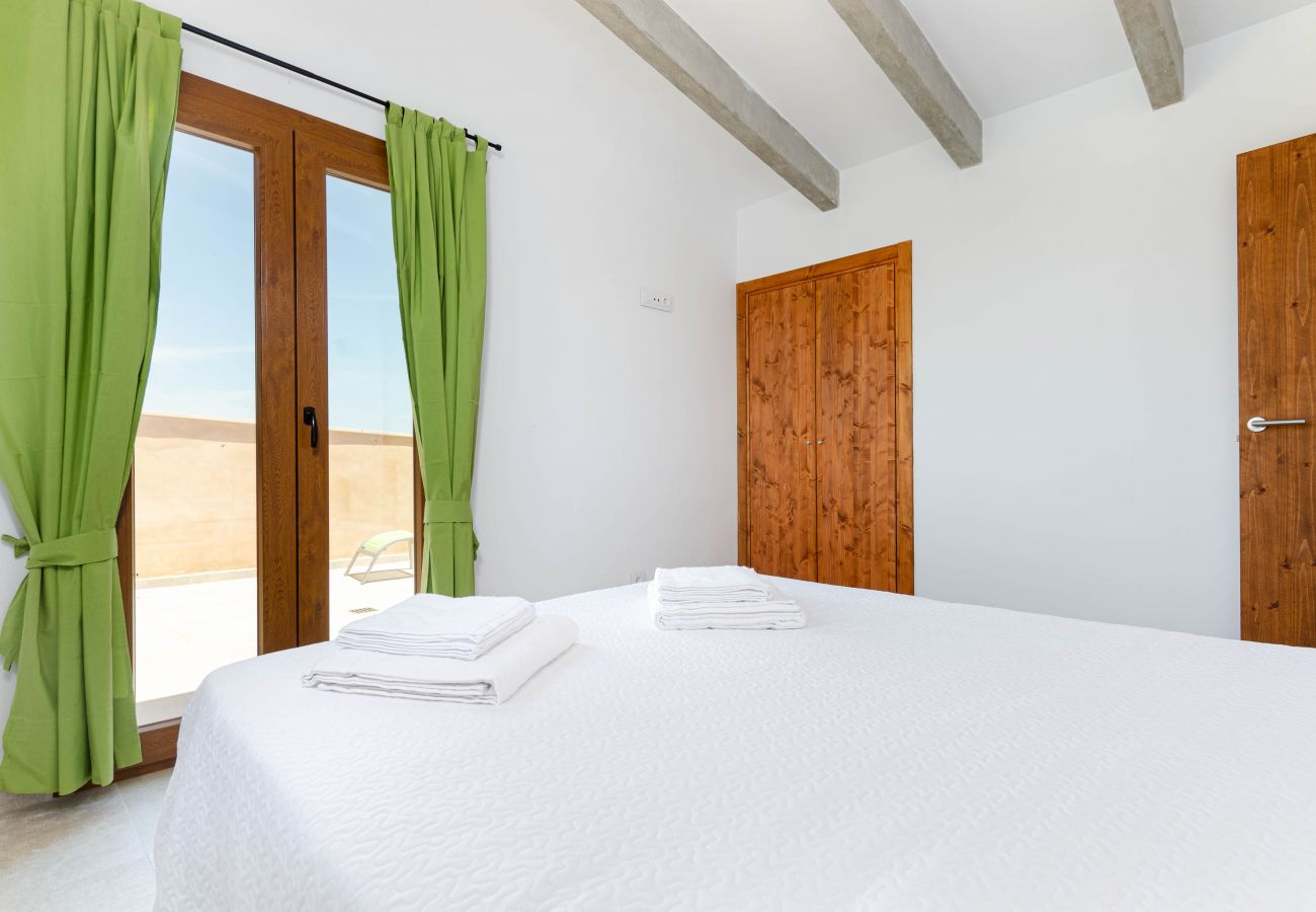 Villa in Muro - YourHouse Can Covetes, villa with private pool in Mallorca North