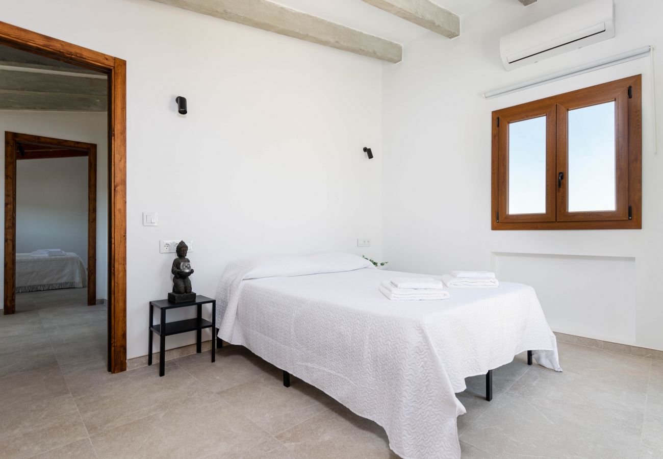 Villa in Muro - YourHouse Can Covetes, villa with private pool in Mallorca North