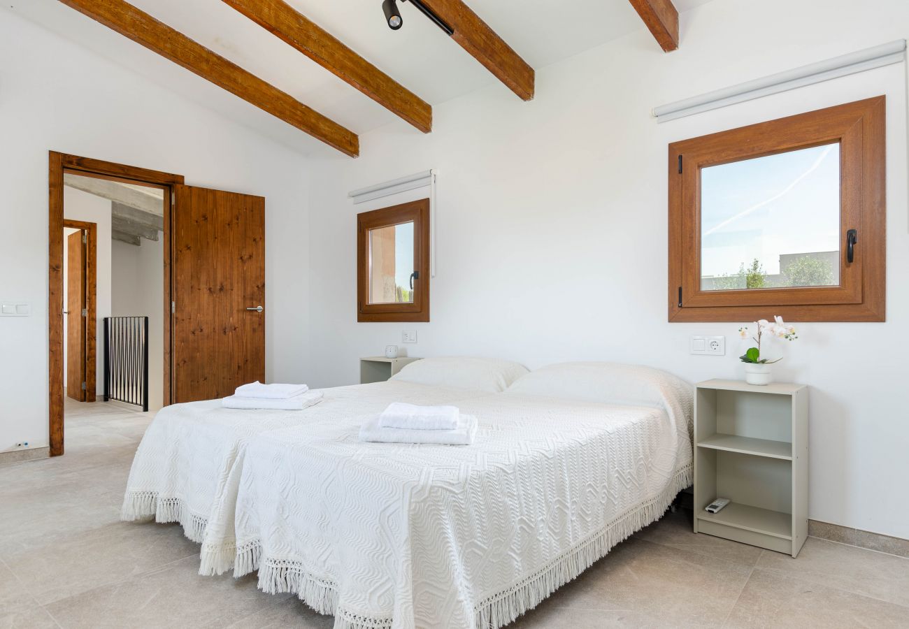 Villa in Muro - YourHouse Can Covetes, villa with private pool in Mallorca North