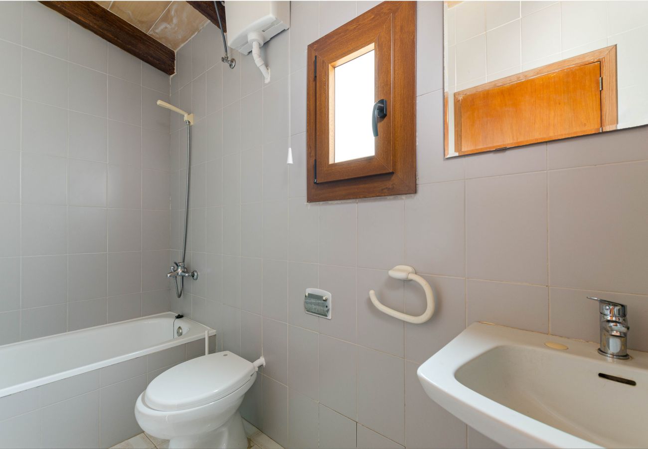 Villa in Muro - YourHouse Can Covetes, villa with private pool in Mallorca North