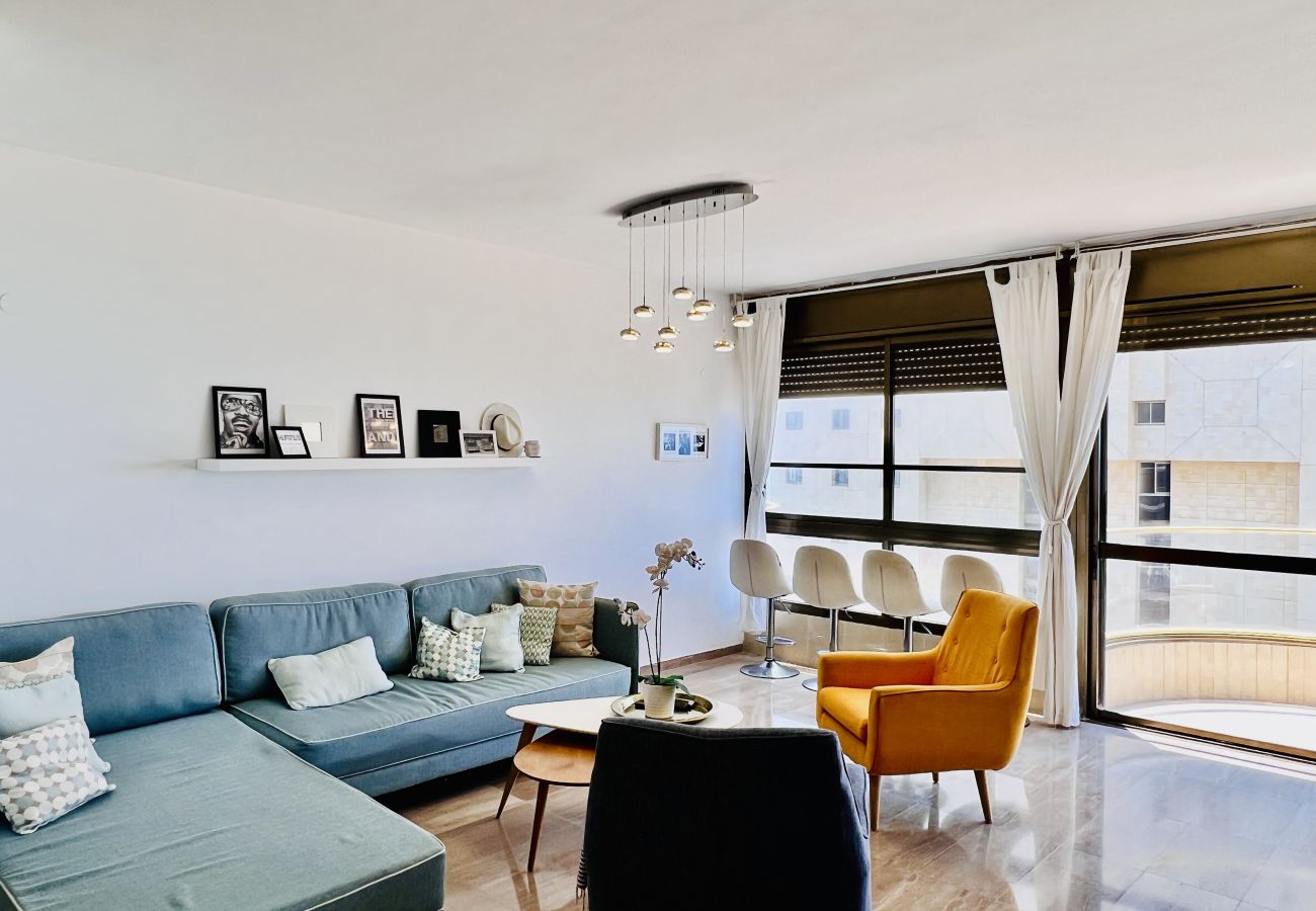 Apartment in Netanya - Unique Sea View & Design, Parking