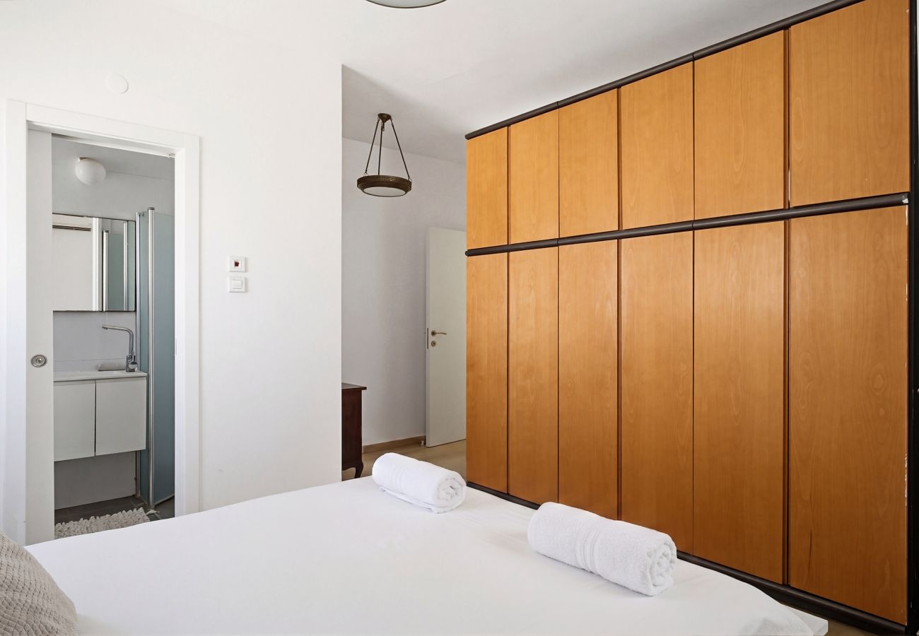 Apartment in Netanya - MIKLAT Elegant Apt with Balcony & Sea View by FeelHome