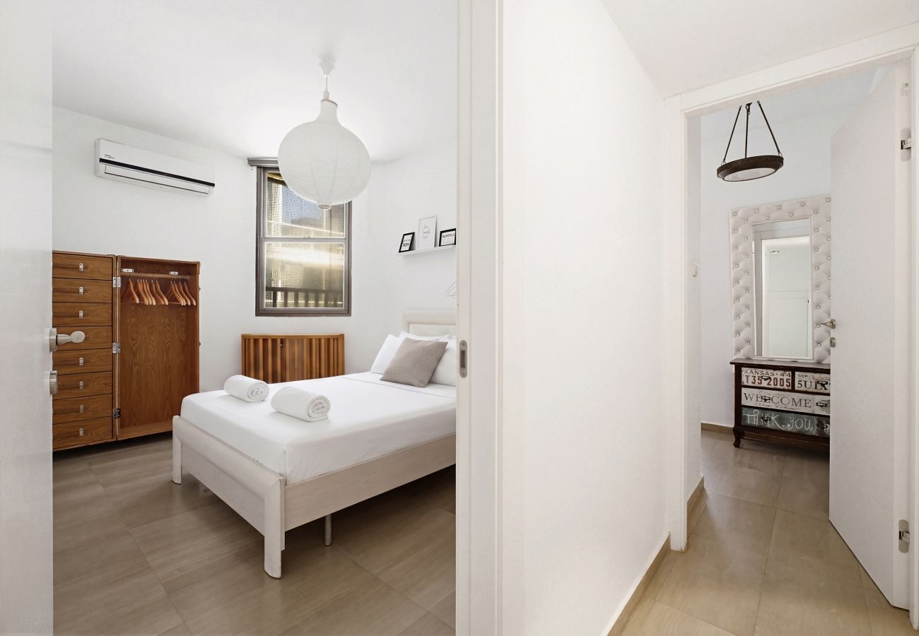 Apartment in Netanya - MIKLAT Elegant Apt with Balcony & Sea View by FeelHome