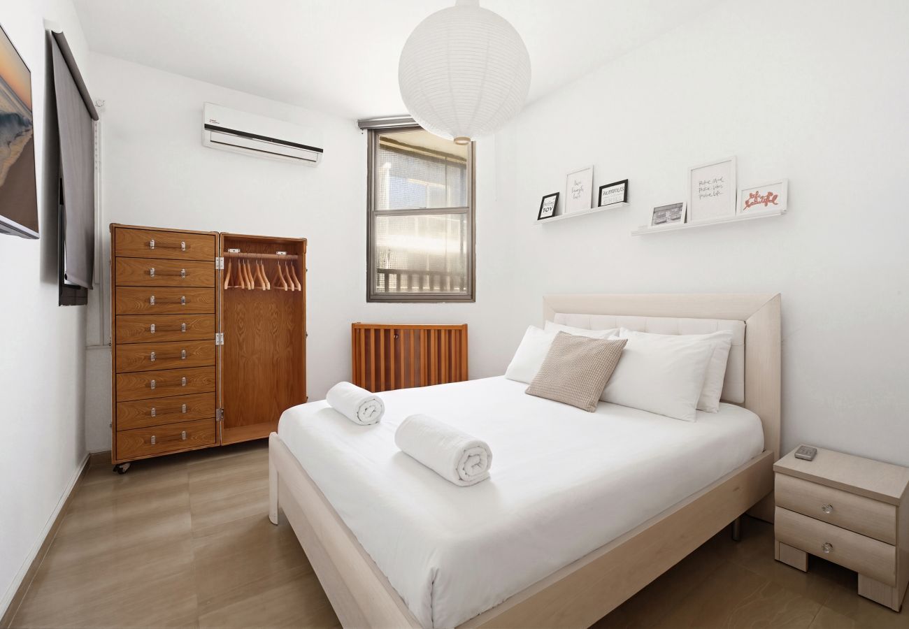 Apartment in Netanya - MIKLAT Elegant Apt with Balcony & Sea View by FeelHome