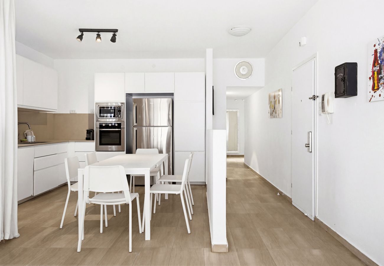 Apartment in Netanya - MIKLAT Elegant Apt with Balcony & Sea View by FeelHome
