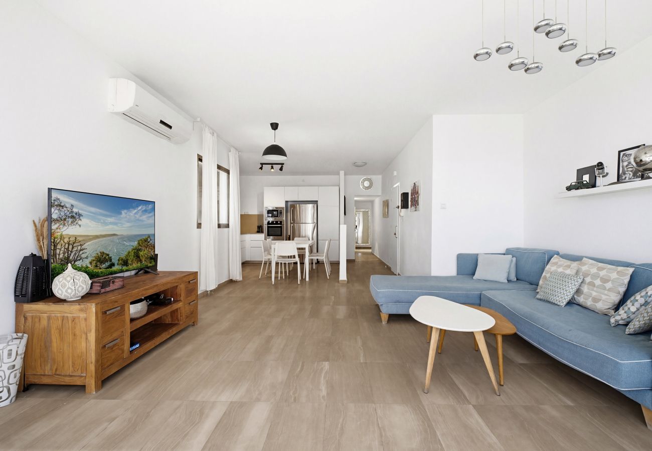 Apartment in Netanya - MIKLAT Elegant Apt with Balcony & Sea View by FeelHome