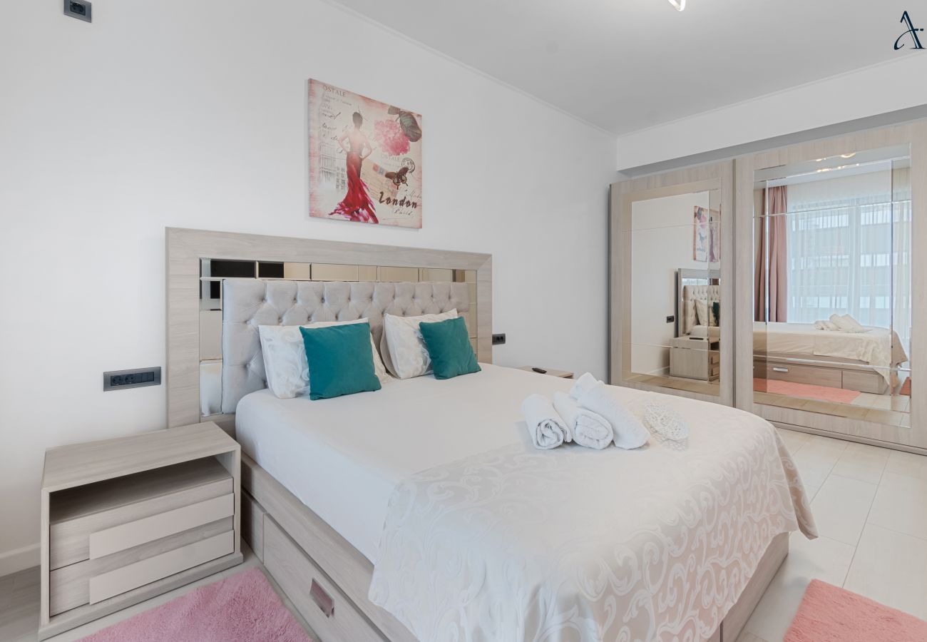 Apartment in Mamaia Nord - Saint George Apartment