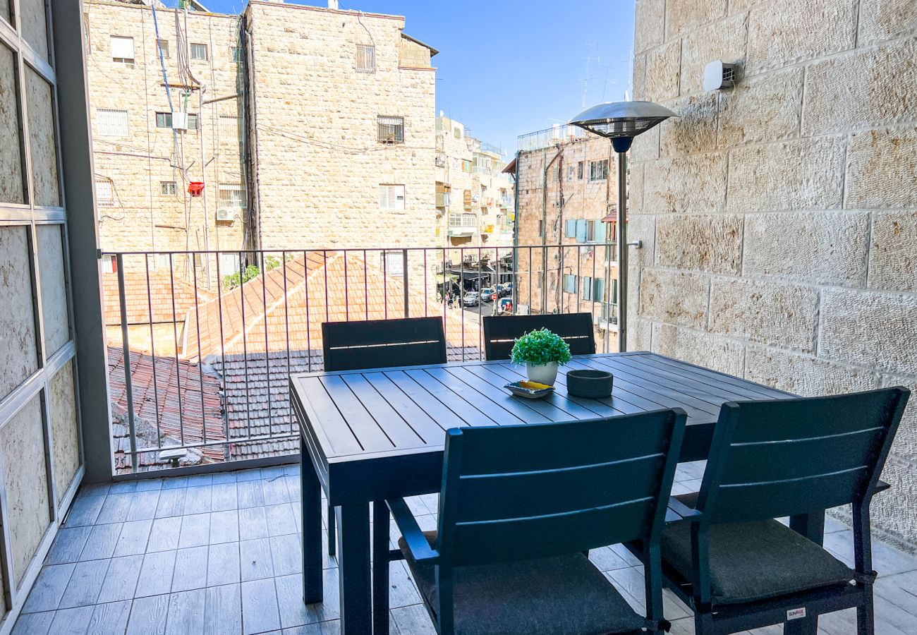 Apartment in Jerusalem -  Mahane Yehuda Cozy & Trendy Apartment with Terrace