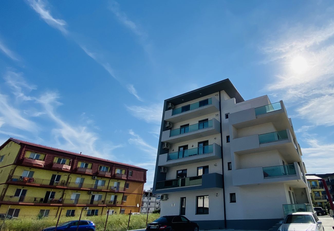 Apartment in Mamaia Nord - One Bedroom on the ground floor near the beach