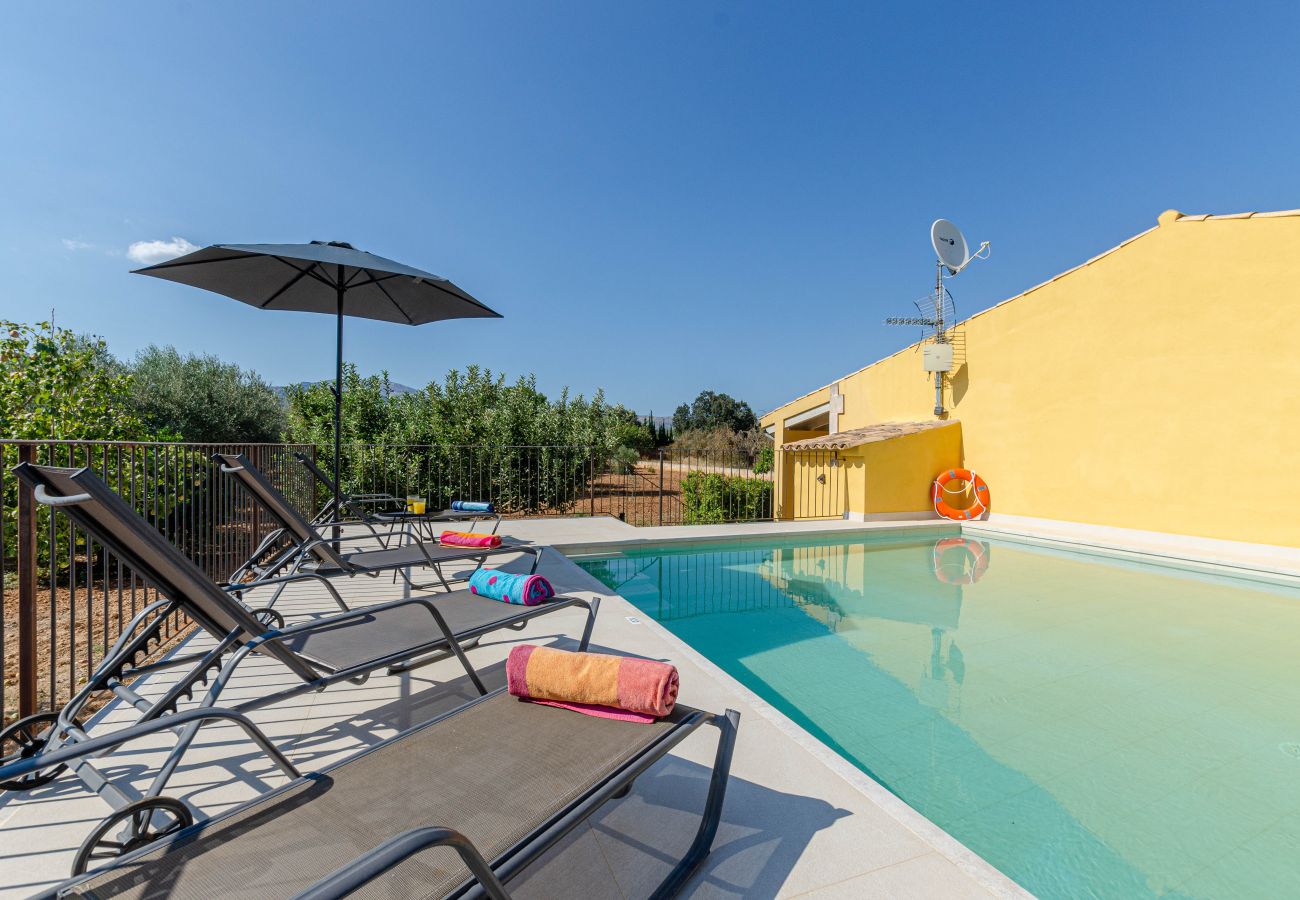 Villa in Buger - YourHouse Son Serra, villa with private pool in Buger, Majorca North
