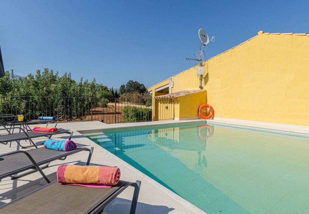 Villa in Buger - YourHouse Son Serra, villa with private pool in Buger, Majorca North