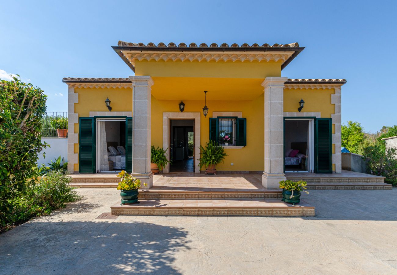 Villa in Buger - YourHouse Son Serra, villa with private pool in Buger, Majorca North