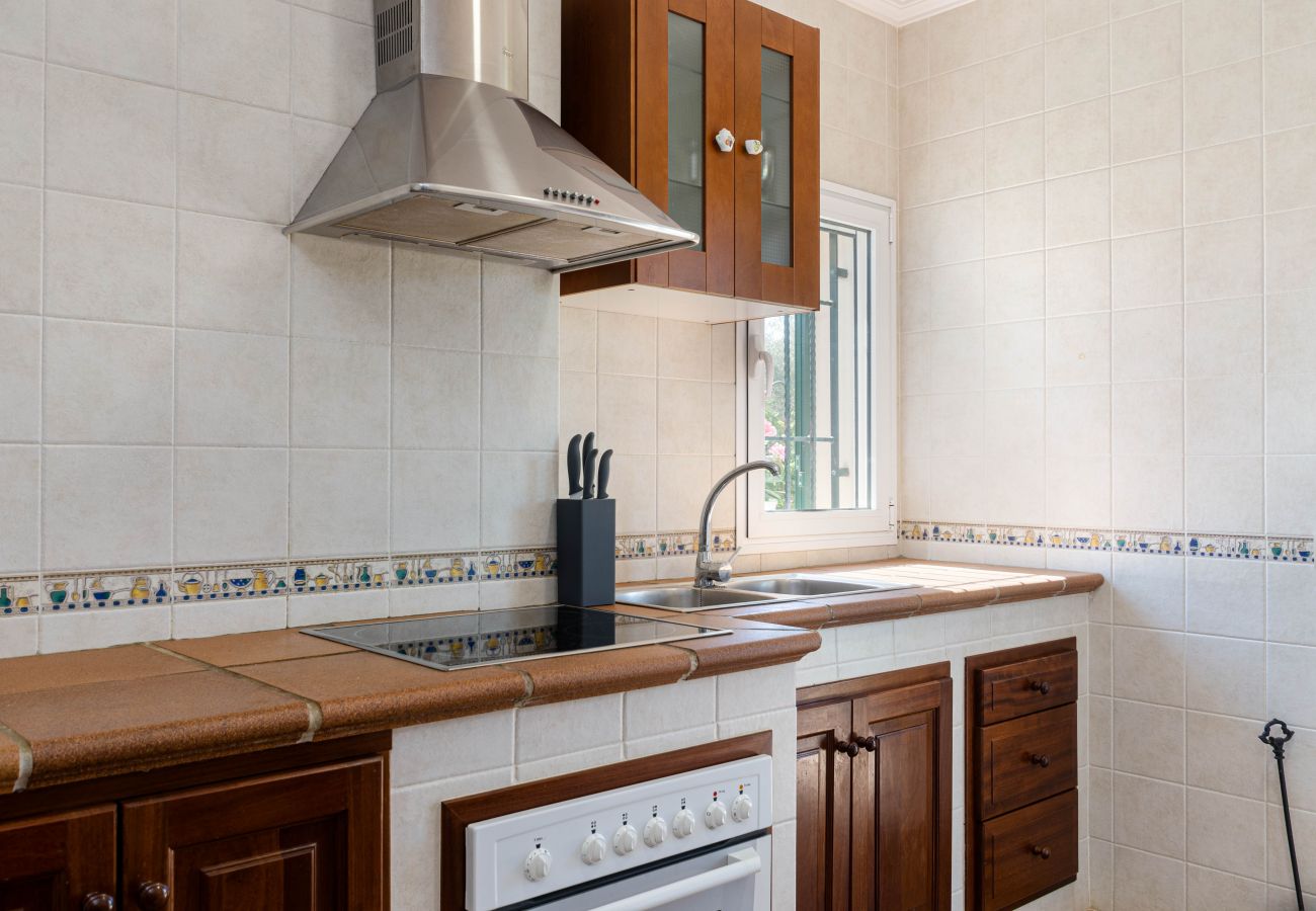 Villa in Buger - YourHouse Son Serra, villa with private pool in Buger, Majorca North