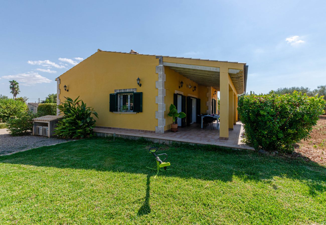 Villa in Buger - YourHouse Son Serra, villa with private pool in Buger, Majorca North