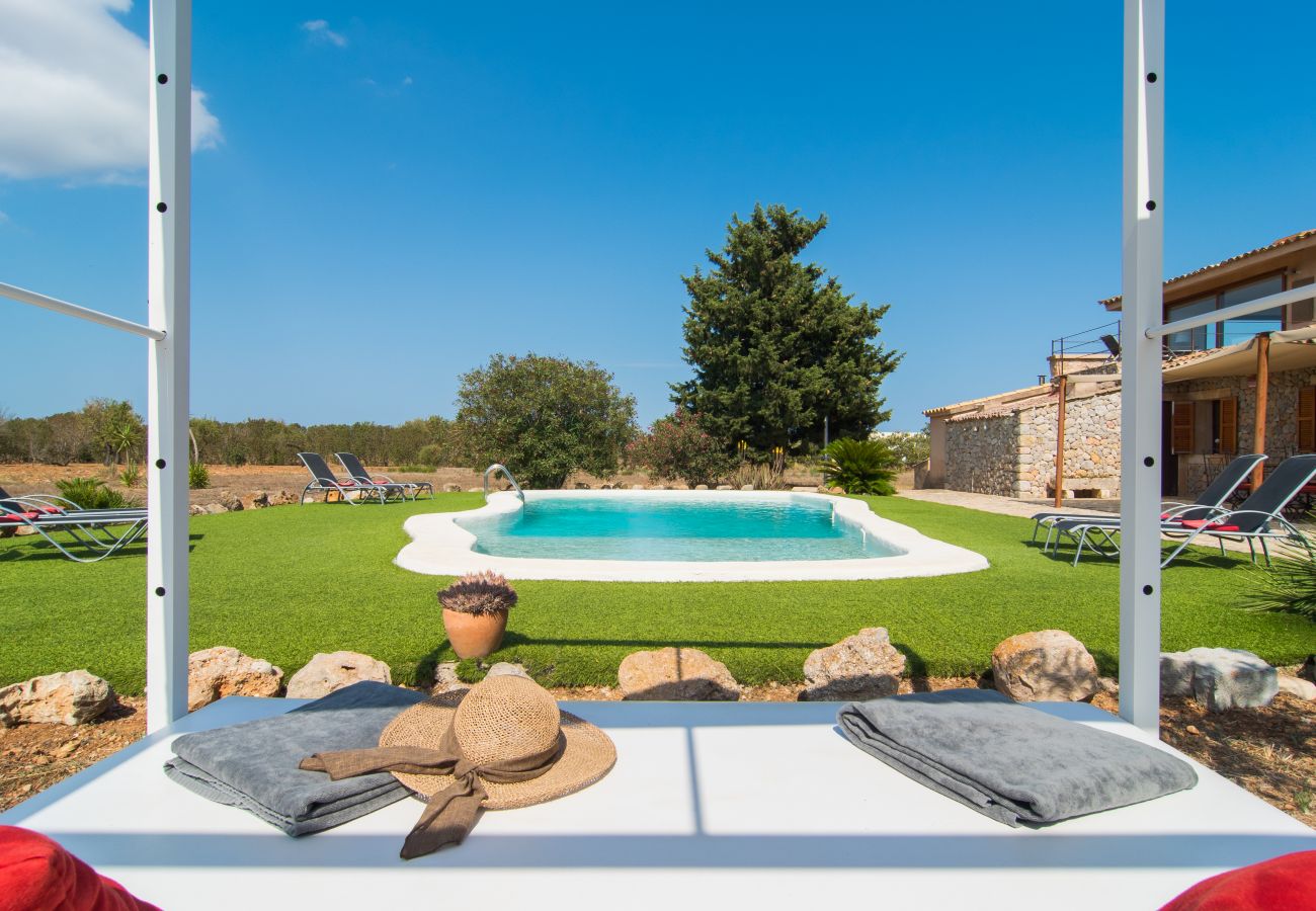 Villa in Sa Pobla - YourHouse Can Mel, spacious villa with private pool for 10 guests