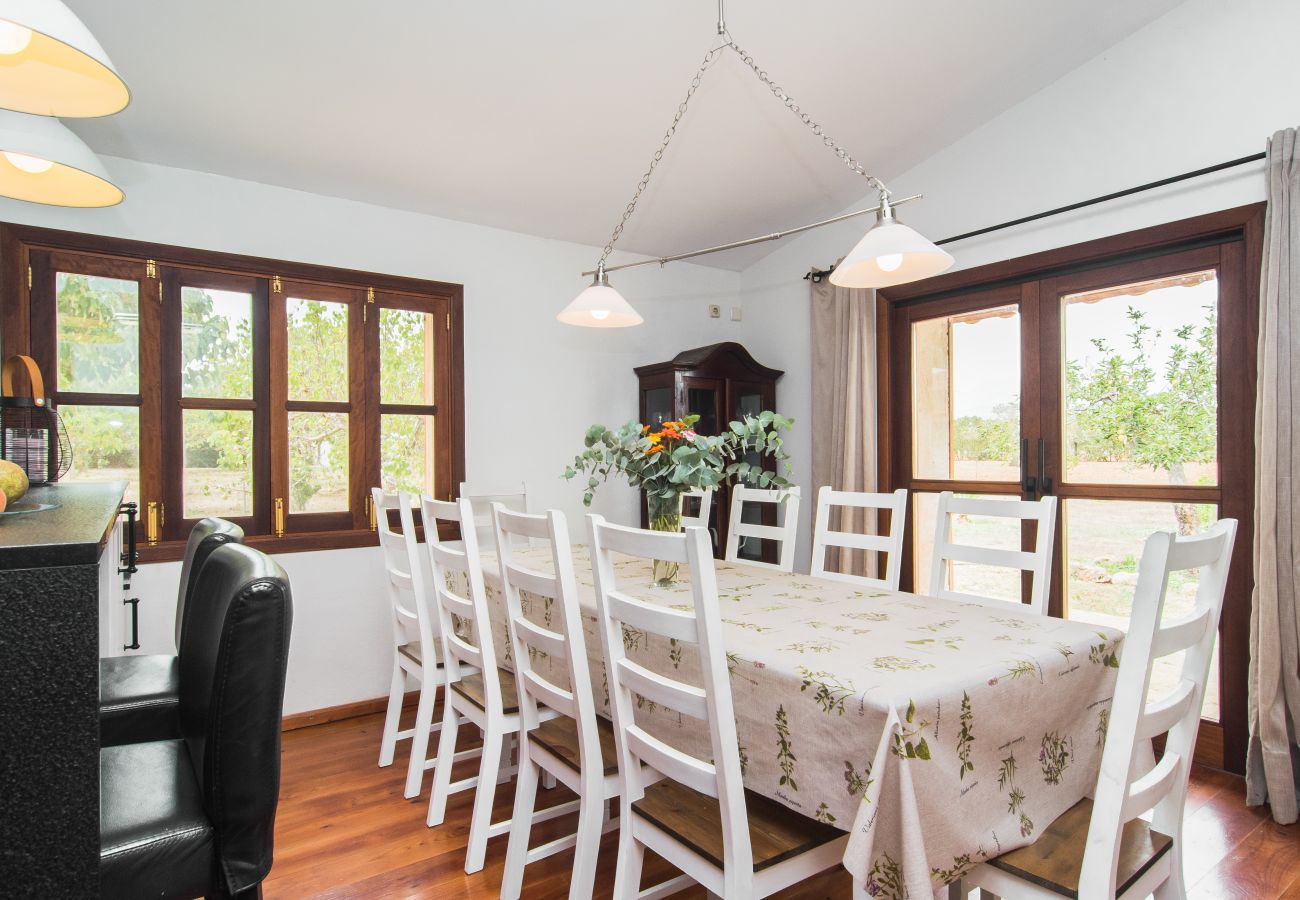 Villa in Sa Pobla - YourHouse Can Mel, spacious villa with private pool for 10 guests