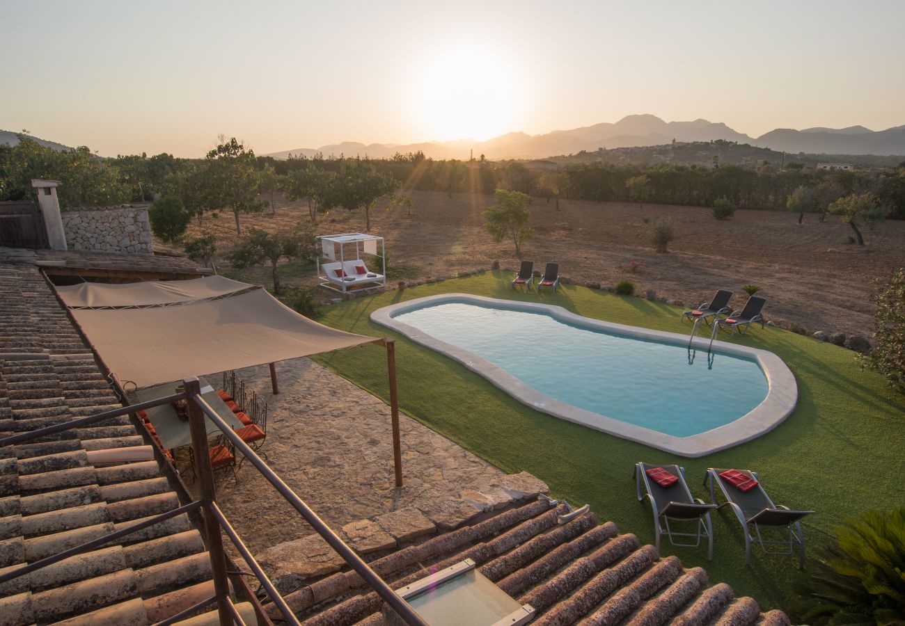 Villa in Sa Pobla - YourHouse Can Mel, spacious villa with private pool for 10 guests