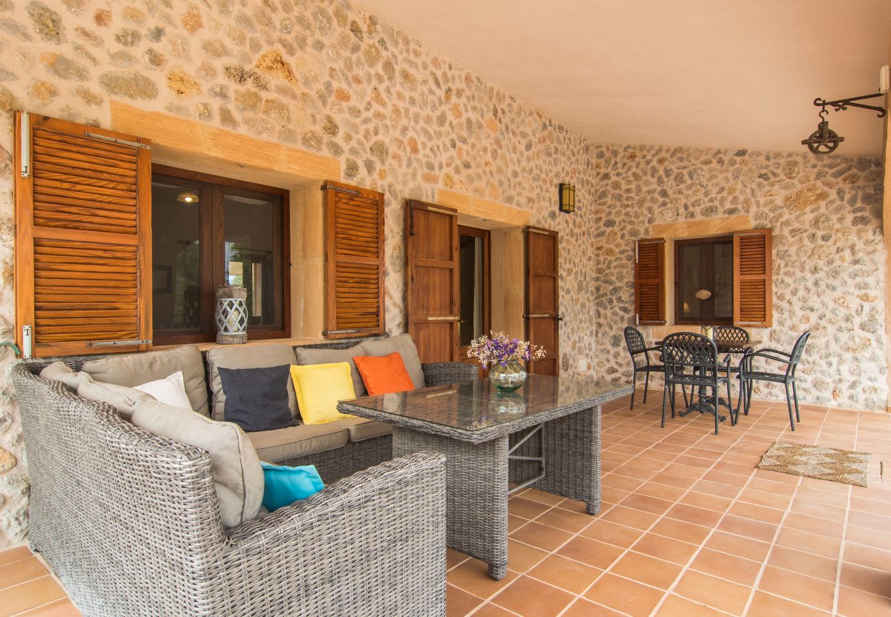 Villa in Sa Pobla - YourHouse Can Mel, spacious villa with private pool for 10 guests