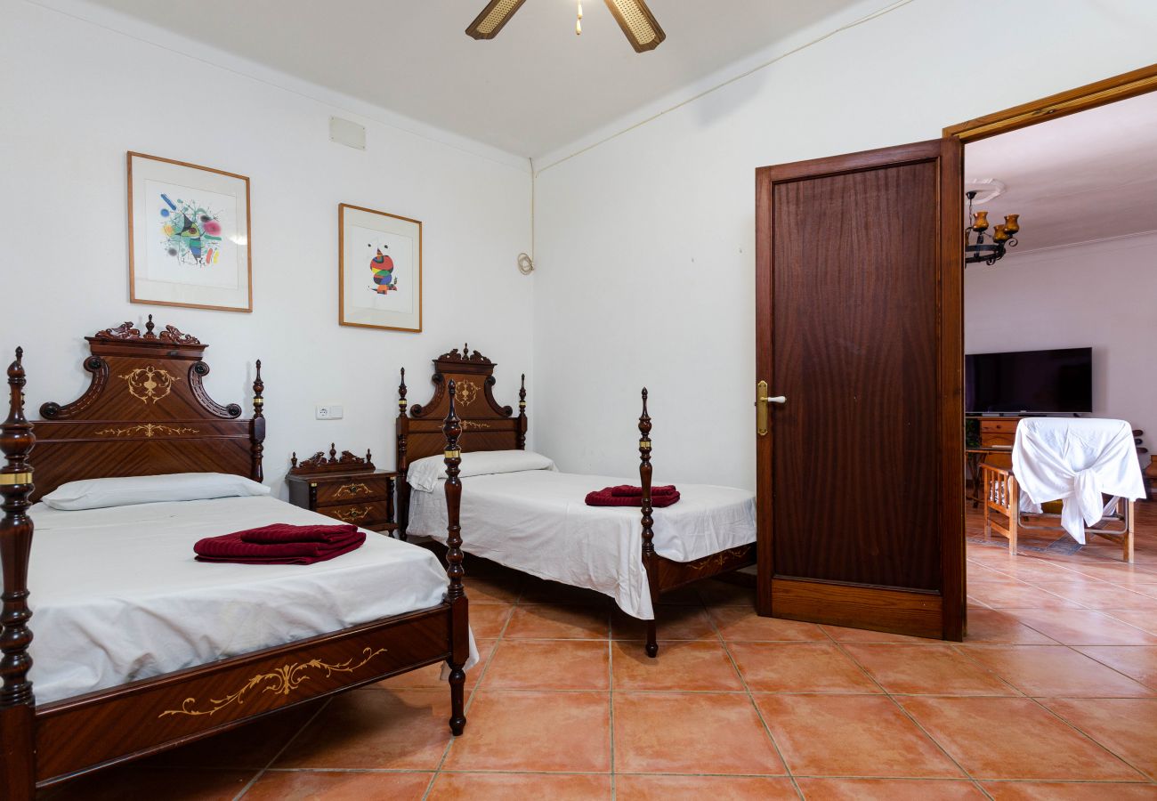 Villa in Buger - YourHouse Es Puig, villa with private pool, near the Tramuntana mountains