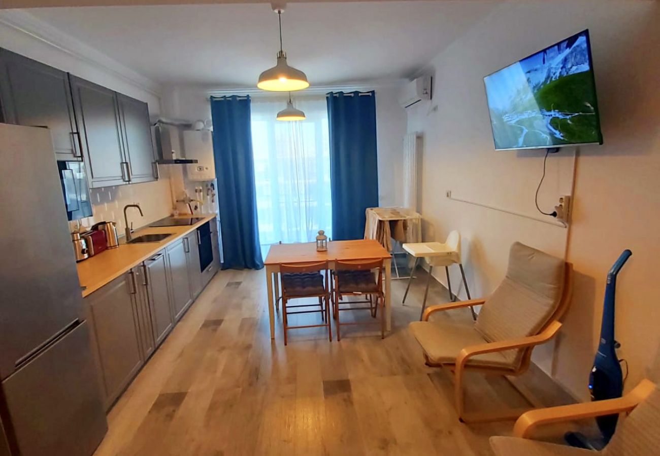 Apartment in Mamaia Nord - Ola Apartment