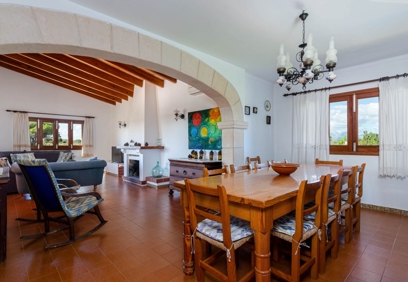 Country house in Ca´n Picafort -  YourHouse Ca Na Teulera, villa with private pool, 3 km from the beach